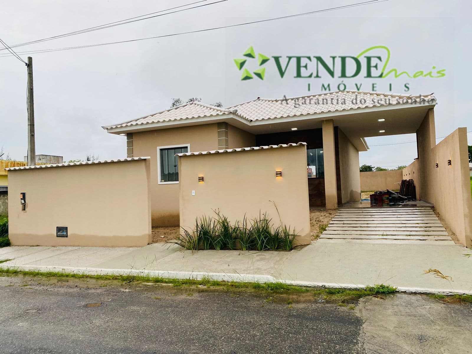 Casa de Condomínio em São Pedro da Aldeia - São Mateus