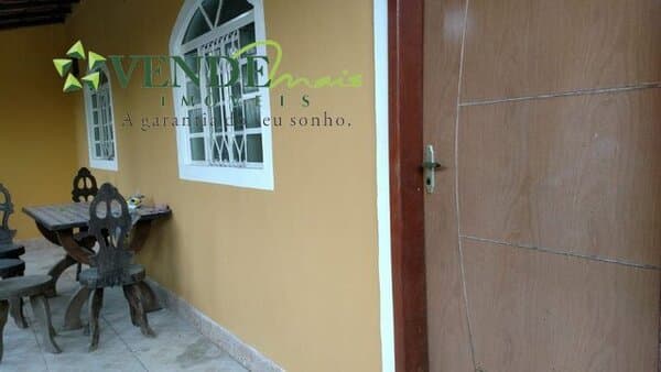 Casa Padrão para Venda em Monjolo São Gonçalo-RJ
