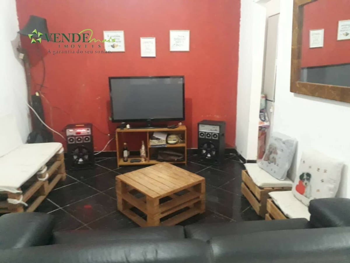 Casa Padrão para Venda em Guaxindiba São Gonçalo-RJ