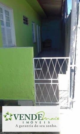 Casa Padrão para Venda em Jardim Catarina São Gonçalo-RJ