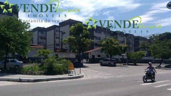 Apartamento em São Gonçalo - Galo Branco