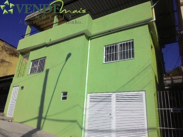 Casa Linear para Venda em Centro São Gonçalo-RJ