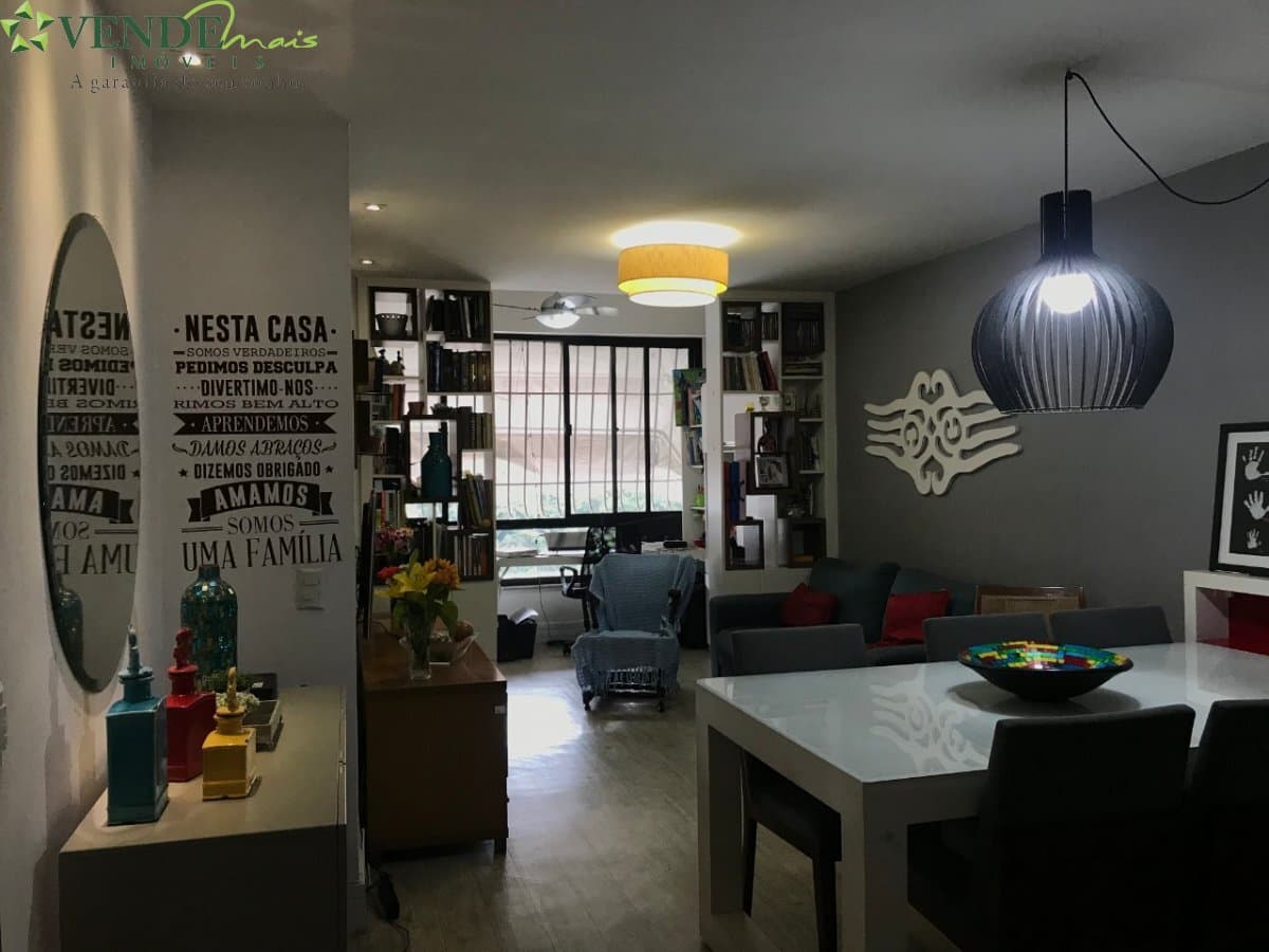 Apartamento Padrão para Venda em Santa Rosa Niterói-RJ