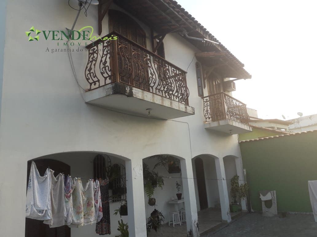 Casa Duplex para Venda em Santa Catarina São Gonçalo-RJ