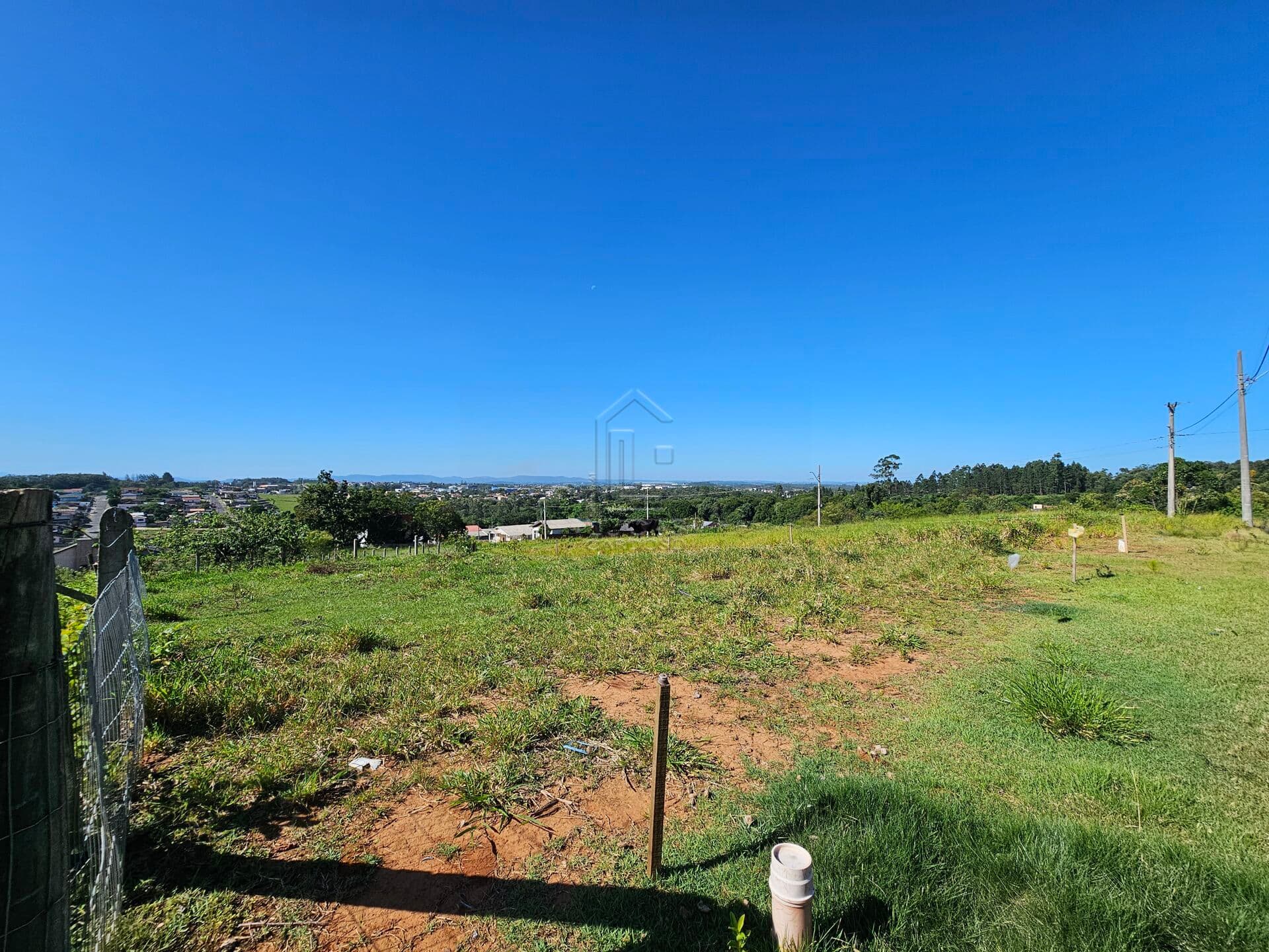 Lote/Terreno em Içara - Liri