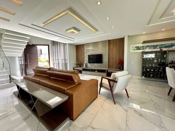 Casa em Criciúma - Primeira Linha