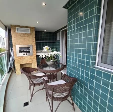 Apartamento decorado no Condomínio Rio2