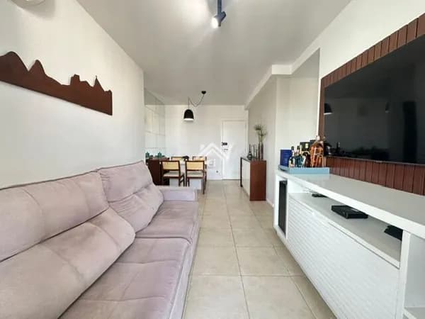 Apartamento de 2 quartos no Residencial Maayan