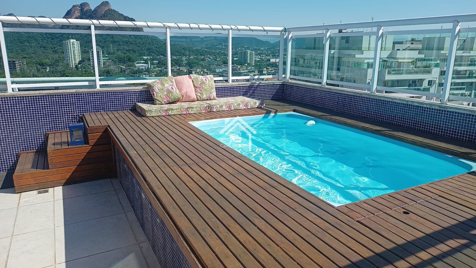 Apartamento Cobertura Linear ba região do Parque Olímpico