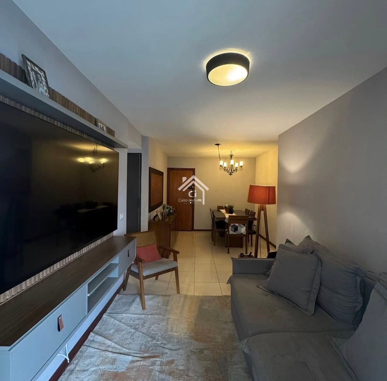 Apartamento de 3 quartos decorado