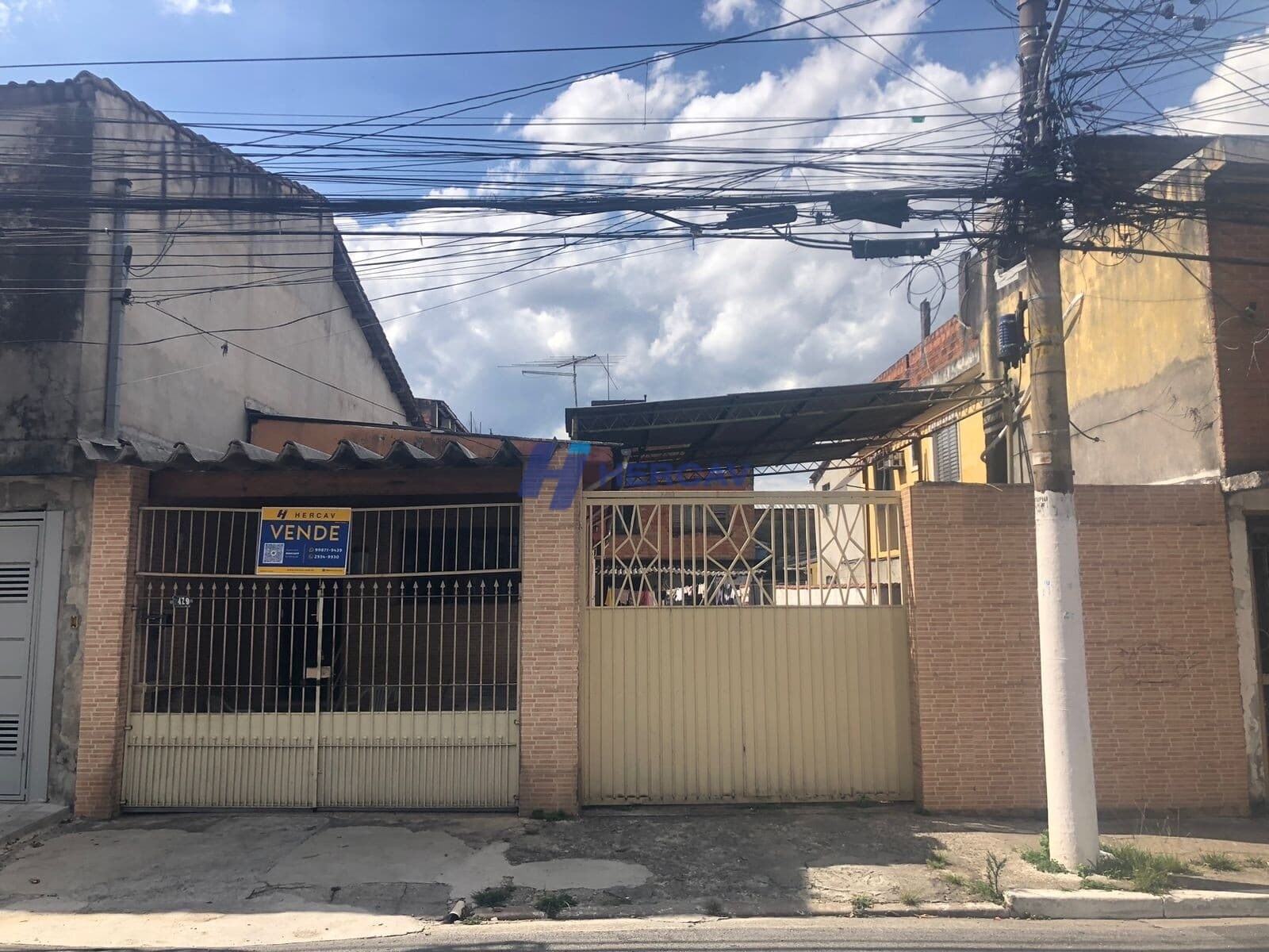 Terreno de 340m2, com duas casas por R$ 810.000,00 - Vila Medeiros - São Paulo/SP