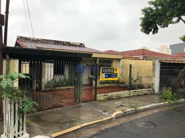 Sobrado com 4 Quartos e 3 banheiros à Venda, 160 m² por R$800.000,00