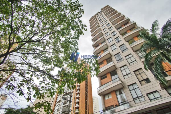 Apartamento Alto Padrão à venda com 184m² e 3 suítes
