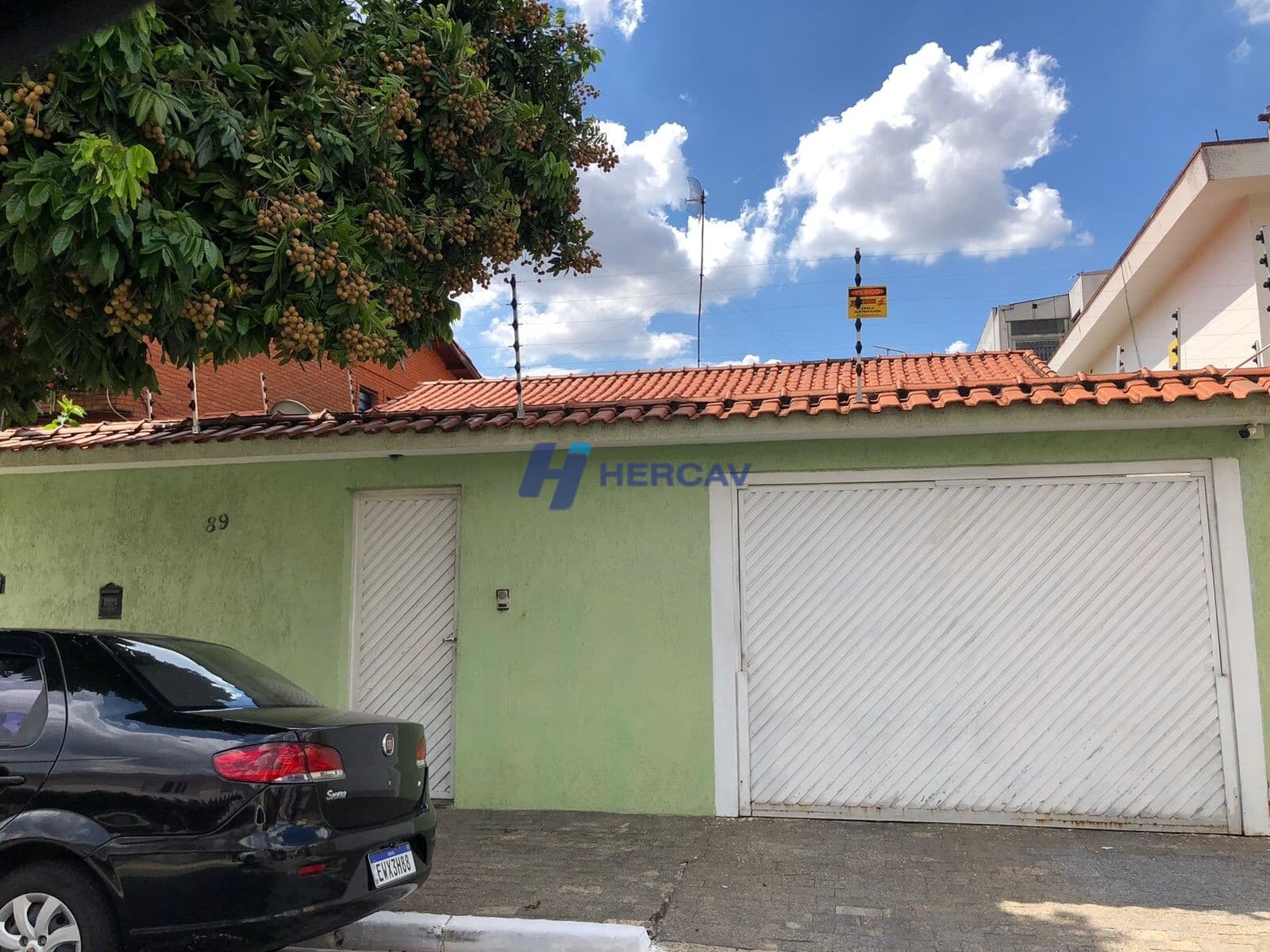 Casa com 2 Quartose 5 vagas à venda, 250m² - Carandiru