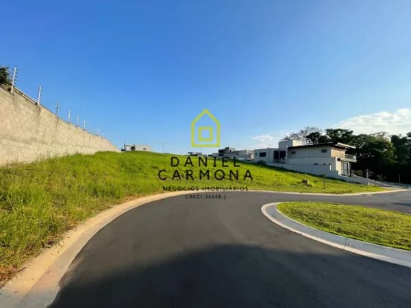 Belíssimo terreno 677 m² - Condomínio Villa dos Pinheiros - Indaiatuba/SP