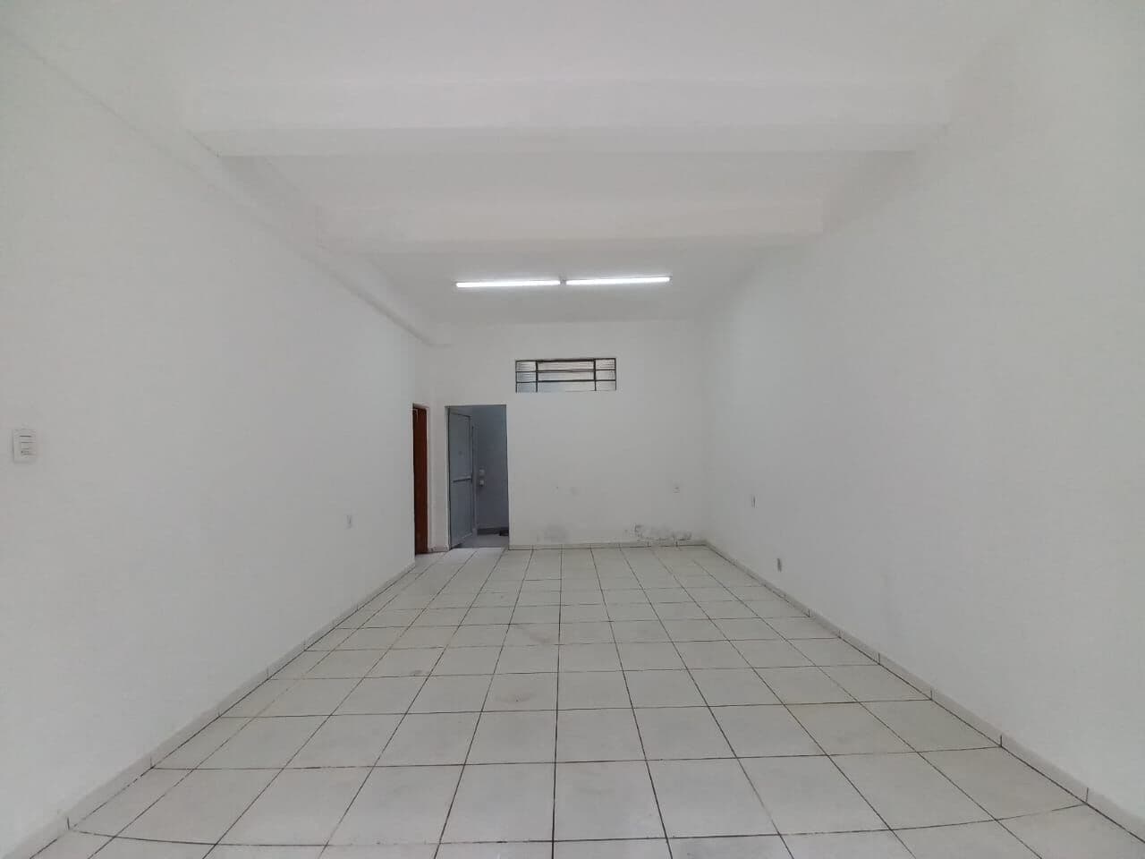 Salão comercial Padrão para Aluguel em Centro Indaiatuba-SP