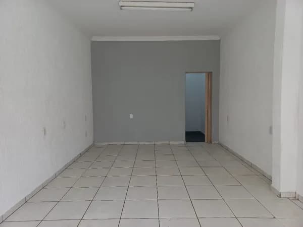 Salão comercial Padrão para Aluguel em Centro Indaiatuba-SP