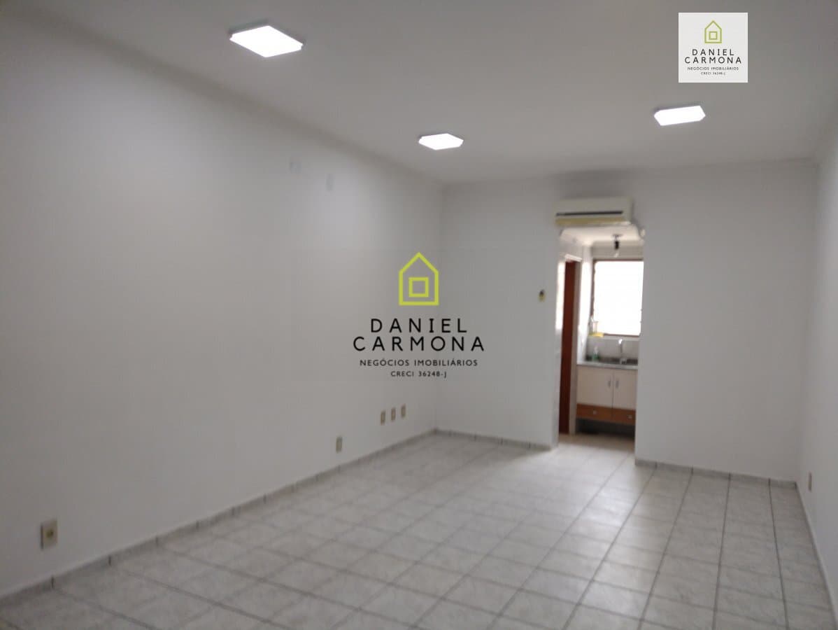 Salão Comercial 65 m² - Piso Superior C/Escada - Centro - Indaiatuba/SP