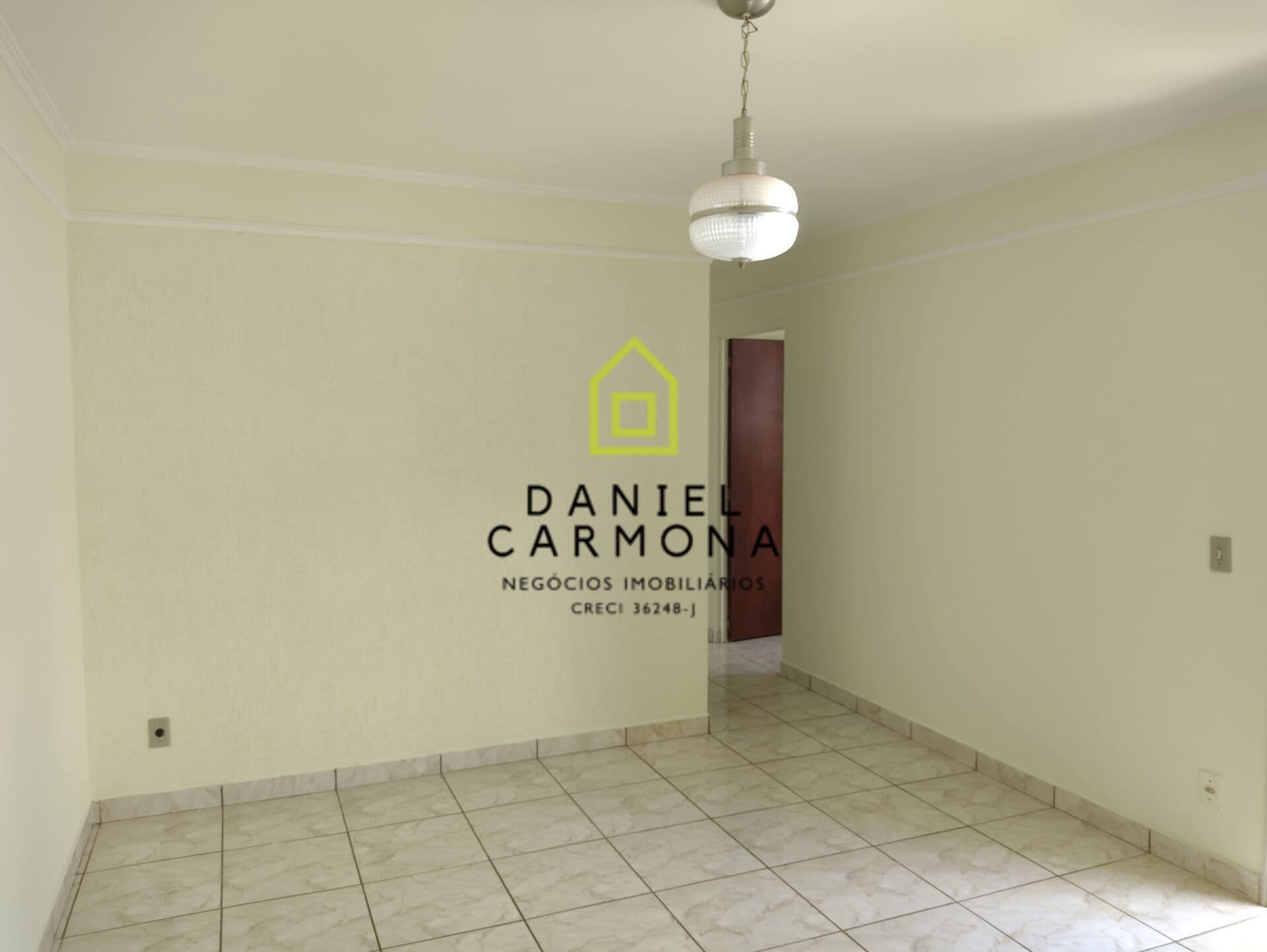 Lindo Apartamento 02 Dormitórios - Parque Residencial Indaiá
