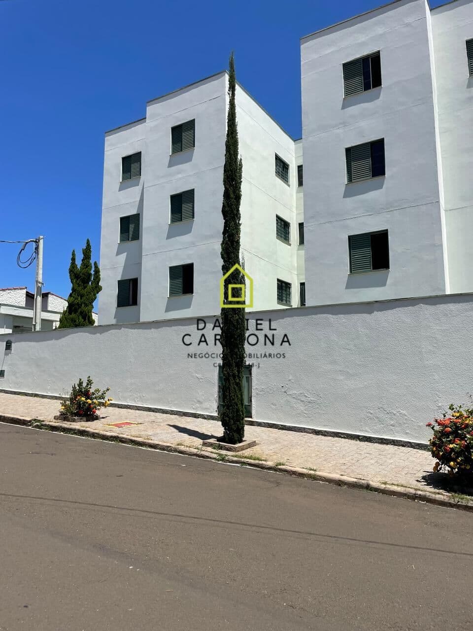 Apartamento 02 Dormitórios - Alto da Colina - Indaiatuba-SP