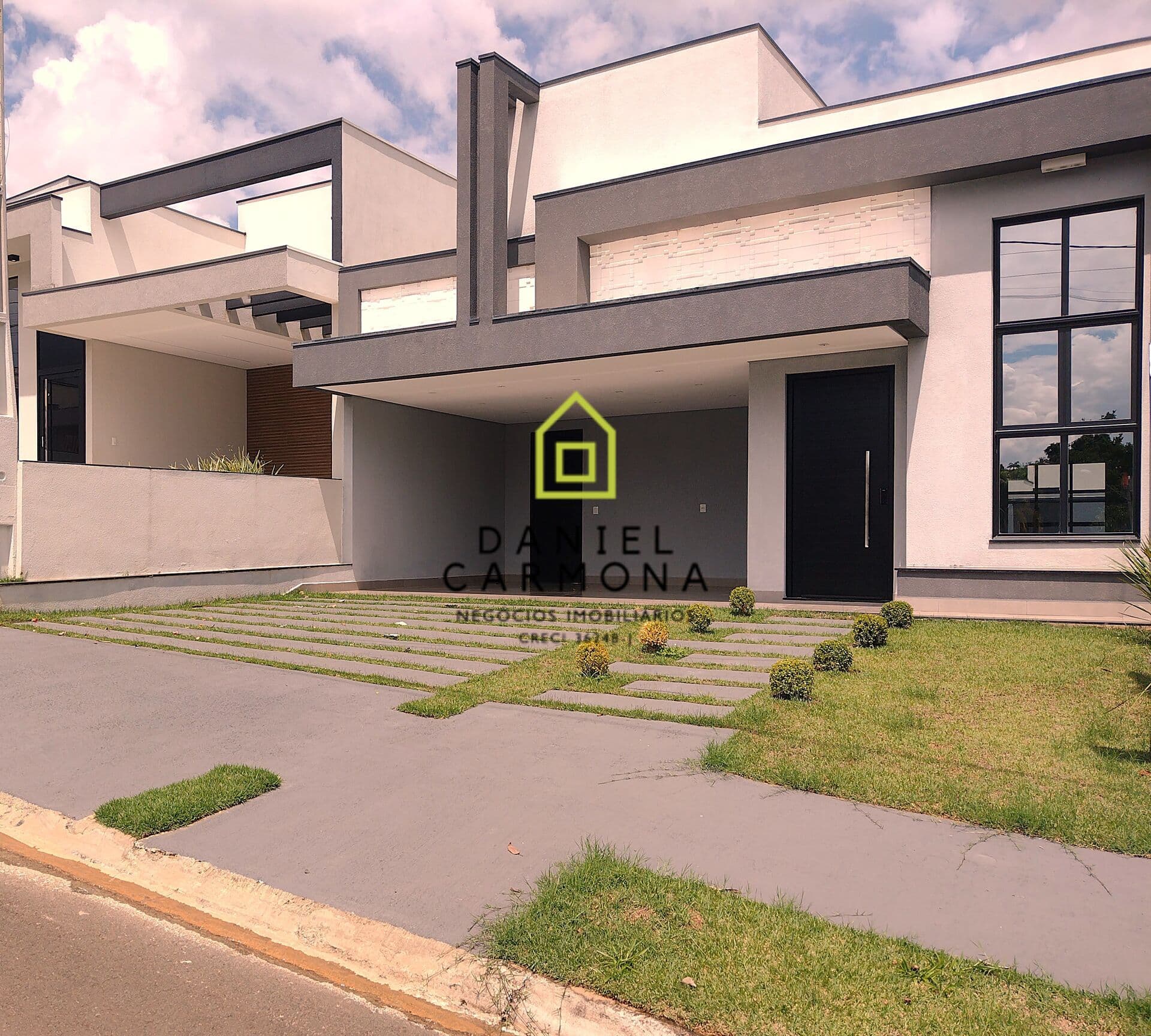 Linda Casa Térrea 03 Dorm/01 Suíte - Jardim Mantova - Indaiatuba/SP