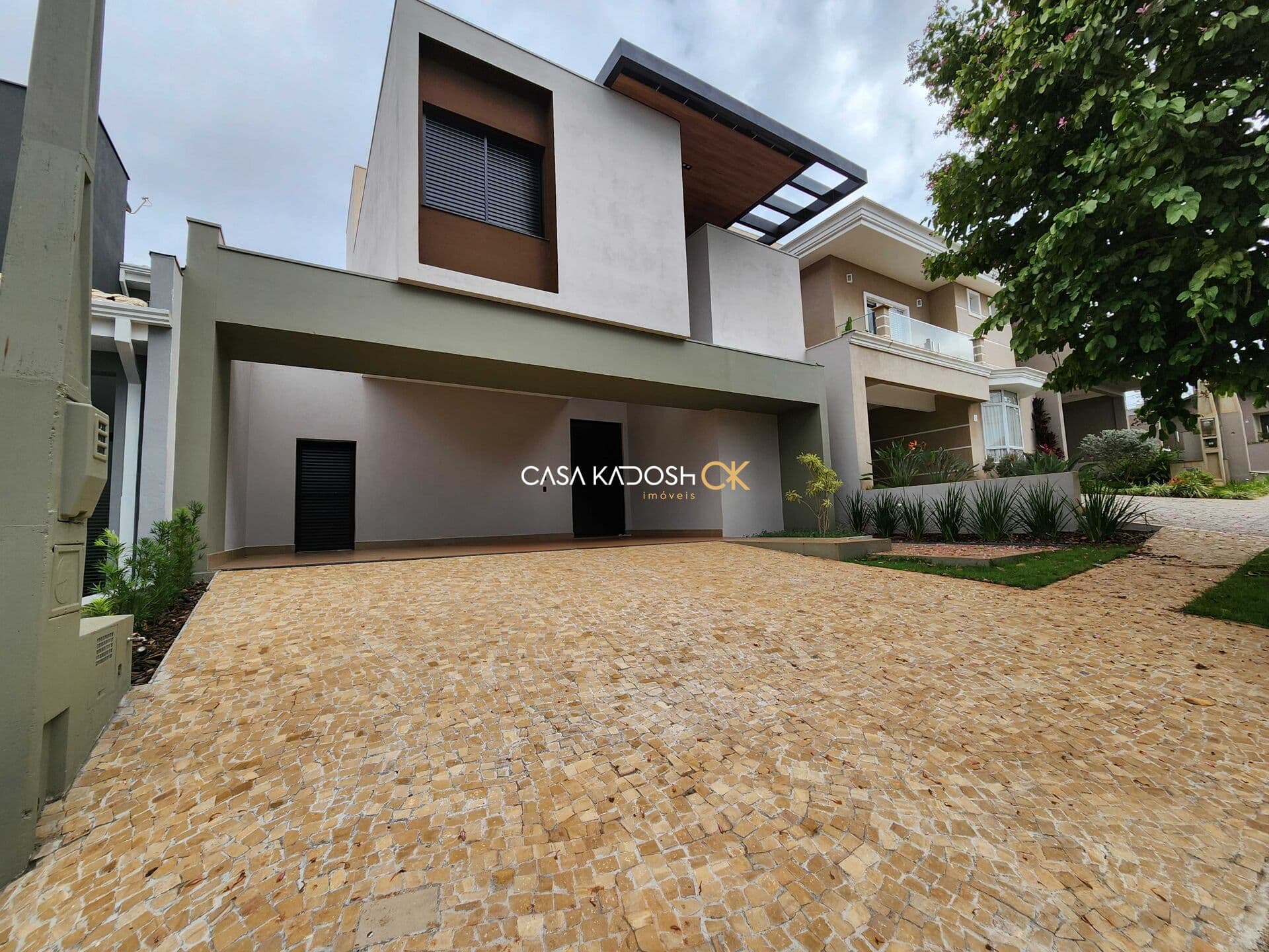 Casa Alto Padrão em Centro, Cravinhos/SP