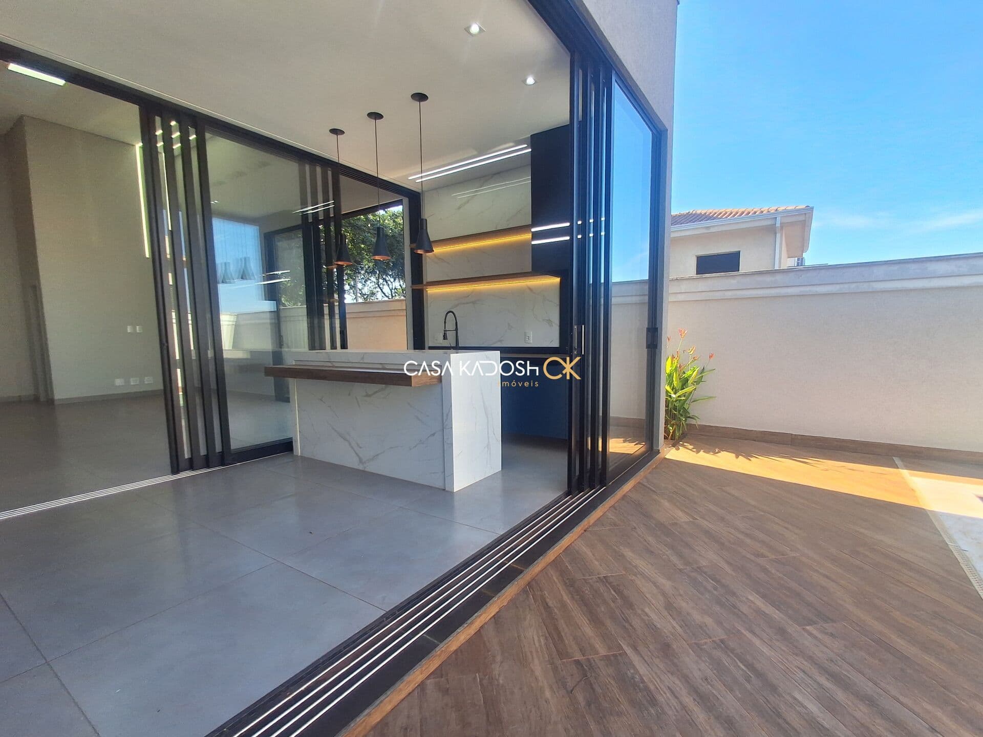 Casa Térrea Alto Padrão no Condomínio Buona Vita em Ribeirão Preto/S.P.