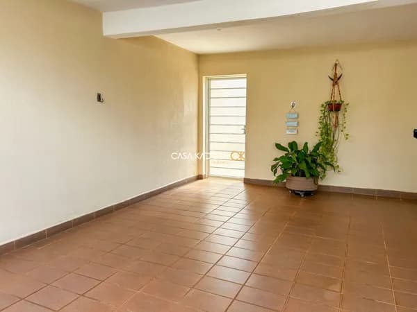 Casa térrea à venda, 2 dormitórios + edícula, próxima a USP Ribeirão Preto