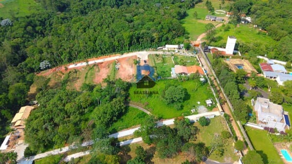 Lote em Condomínio em Itapecerica da Serra.