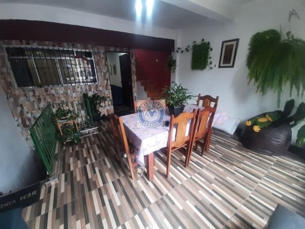 Casa no Jardim da Luz- Embu das Artes.