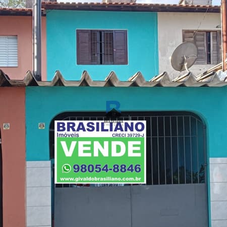 Casa no jardim Vale das Virtudes