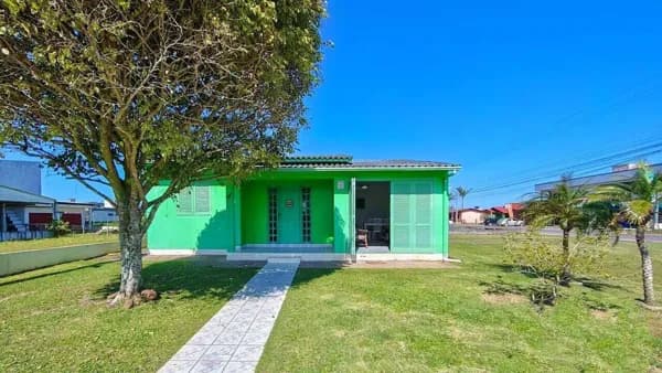 Casa com Edícula em Terreno de Esquina – Bellatorres, Passo de Torres/SC