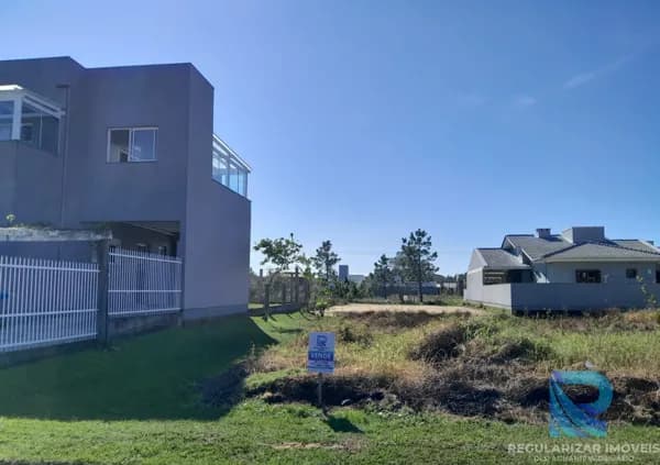 Terreno na Bella Torres