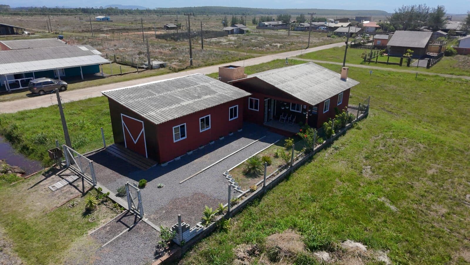 Casa de Madeira tratada a venda com entrada e parcelamento direto