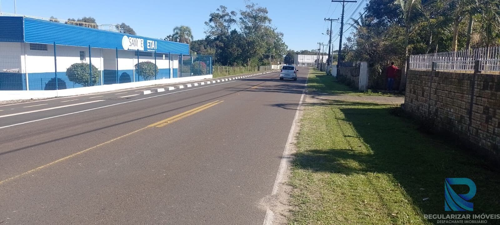 Terreno comercial