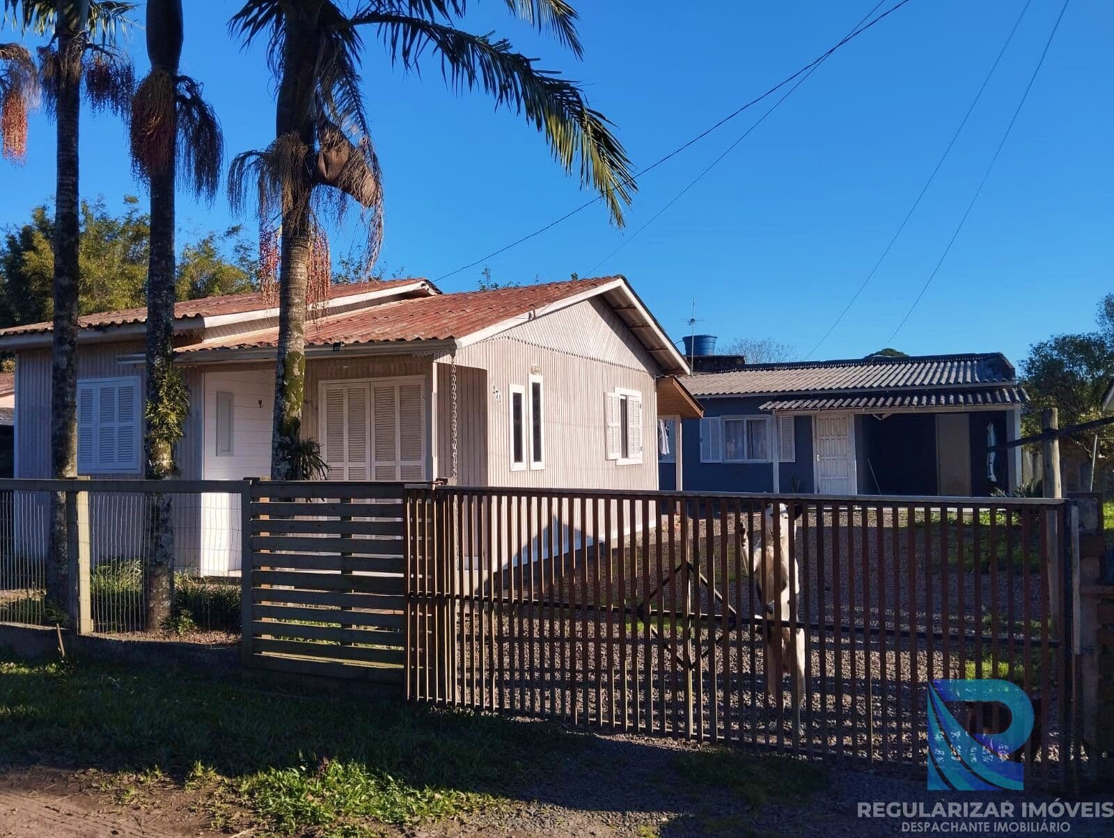 Duas Casas no mesmo Terreno - Excelente oportunidade em Torres/RS