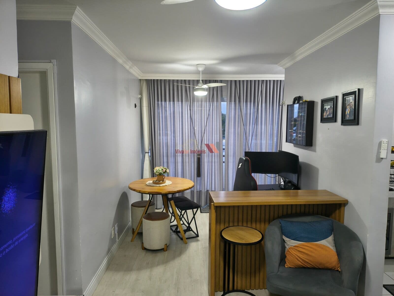 Apartamento semi mobiliado no Porto das Laranjeiras à venda !!!