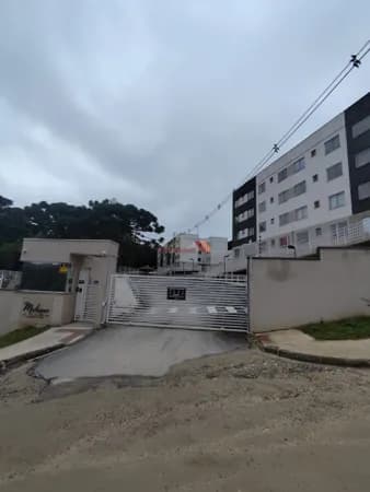 🏡 Apartamento à venda no Residencial Michigan – Campo Largo