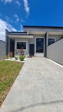 🏡 Excelente Casa à Venda no Bairro Estados - Fazenda Rio Grande!