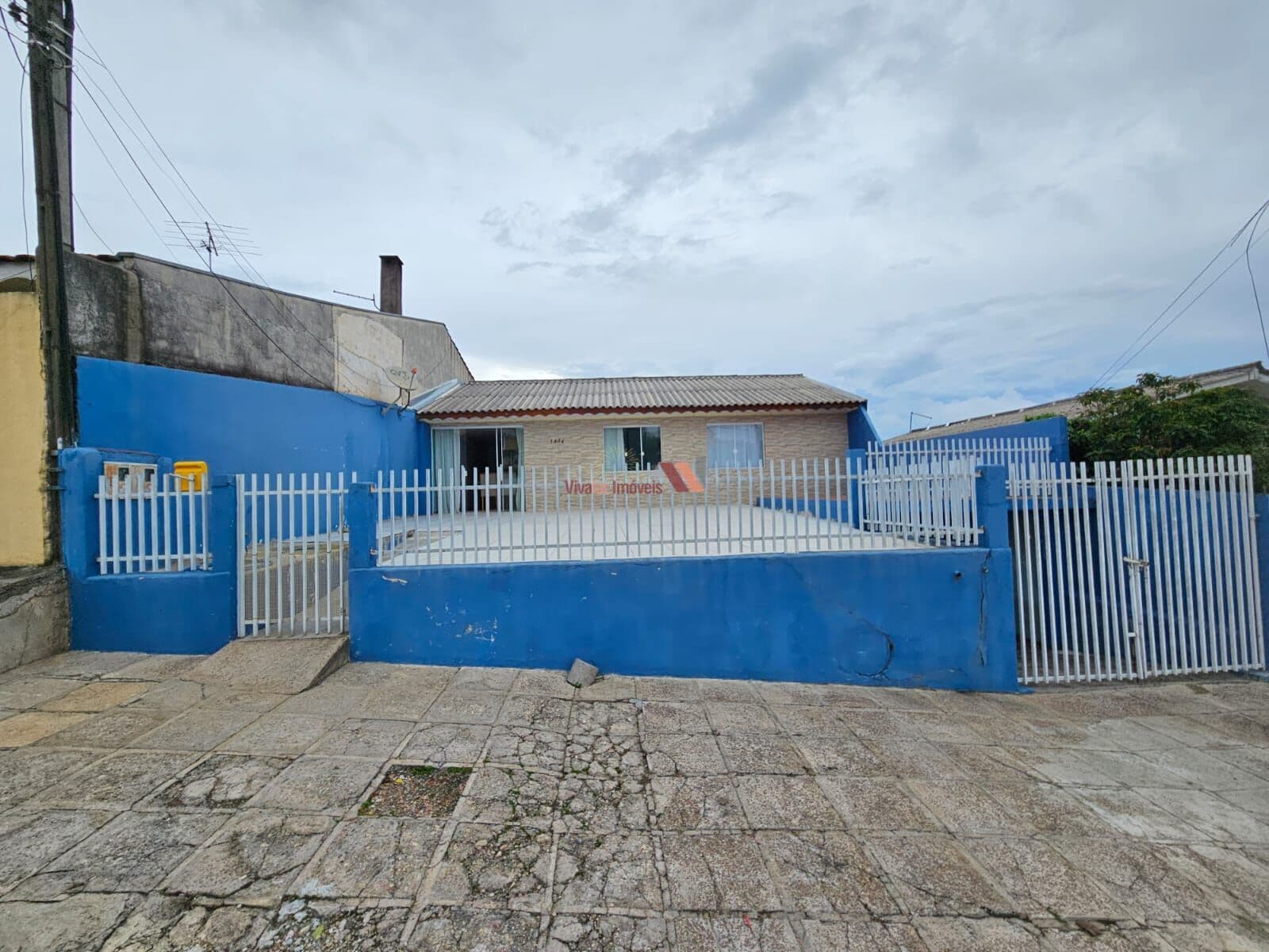 Excelente Oportunidade! Terreno com Casa à Venda - Iguaçu Araucária.