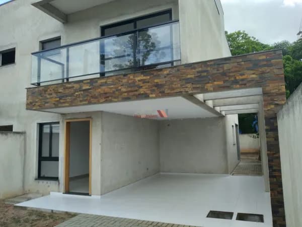Sobrado com 3 dormitórios à venda, 140 m² por R$ 650.000 - Thomaz Coelho - Araucária/PR
