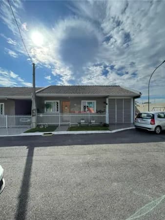 🏡 LINDA CASA À VENDA – CONDOMÍNIO PORTO GÊNOVA 🏡