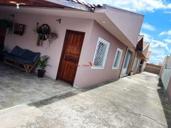 Casa com 2 Quartos em Condomínio - Móveis Planejados e Área Gourmet - Bairro Passaúna