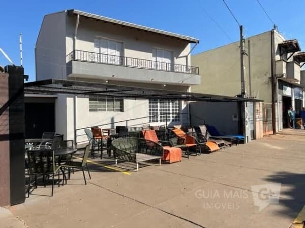 Ponto comercial na Avenida Caramuru com 7 Salas, Copa e Garagem