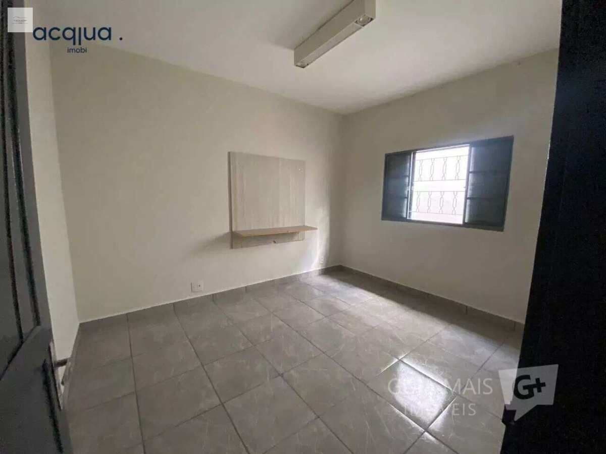 Casa à venda em Ribeirão Preto, Vila Tibério, com 3 quartos, 95m²