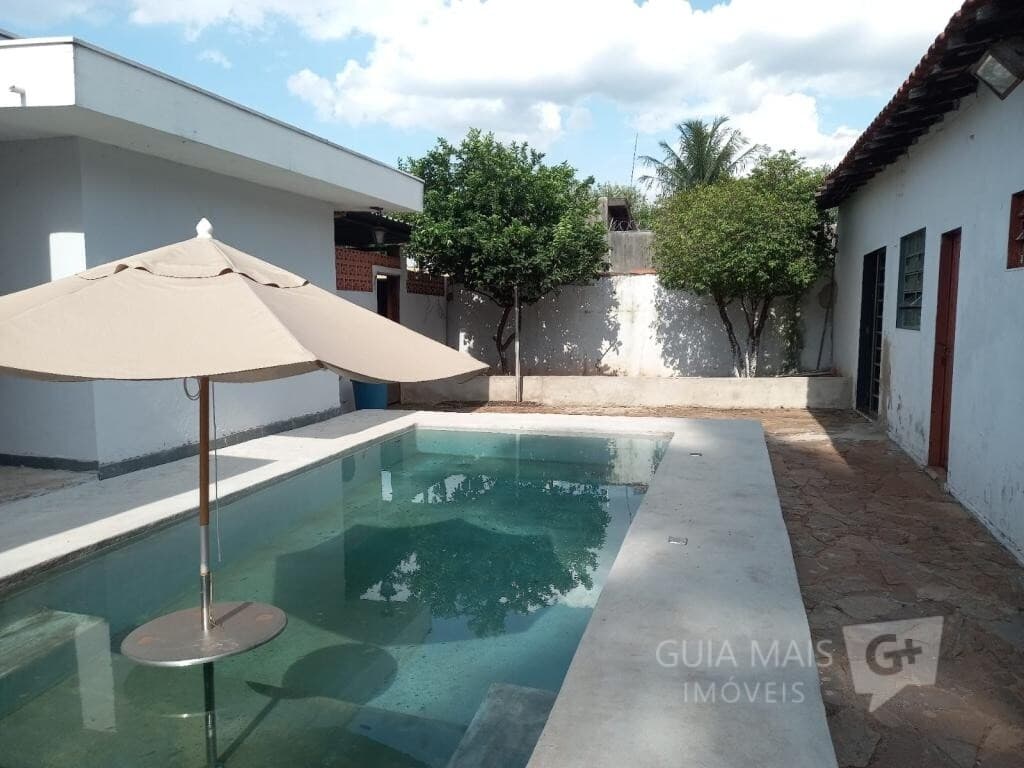 Linda casa na Lagoinha com 3 quartos