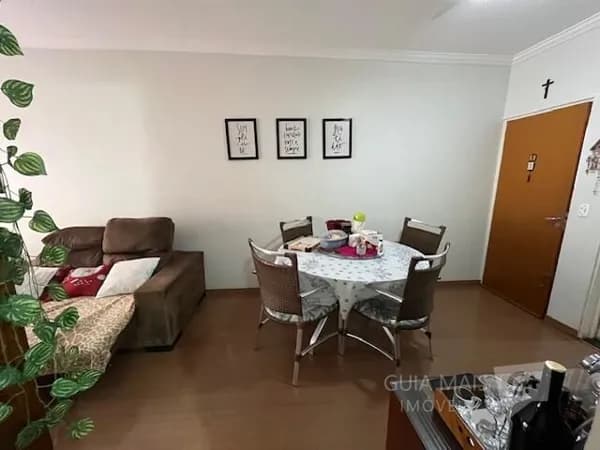 Apto com 3 quartos no Jd Paulistano