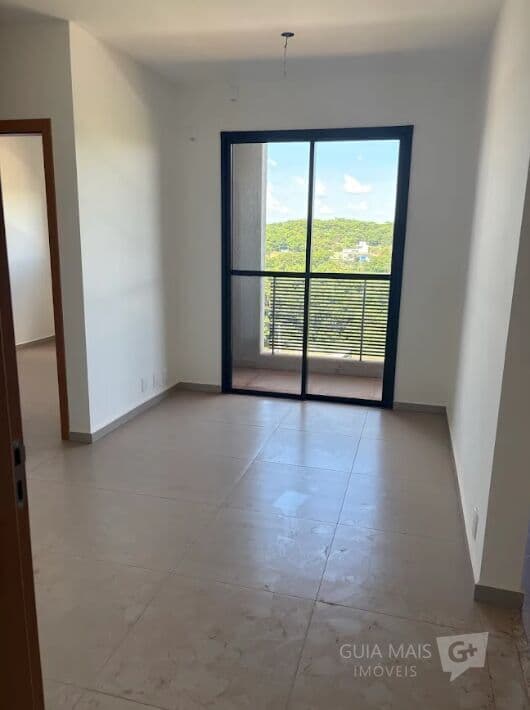 Excelente apartamento com vista no Condominio White