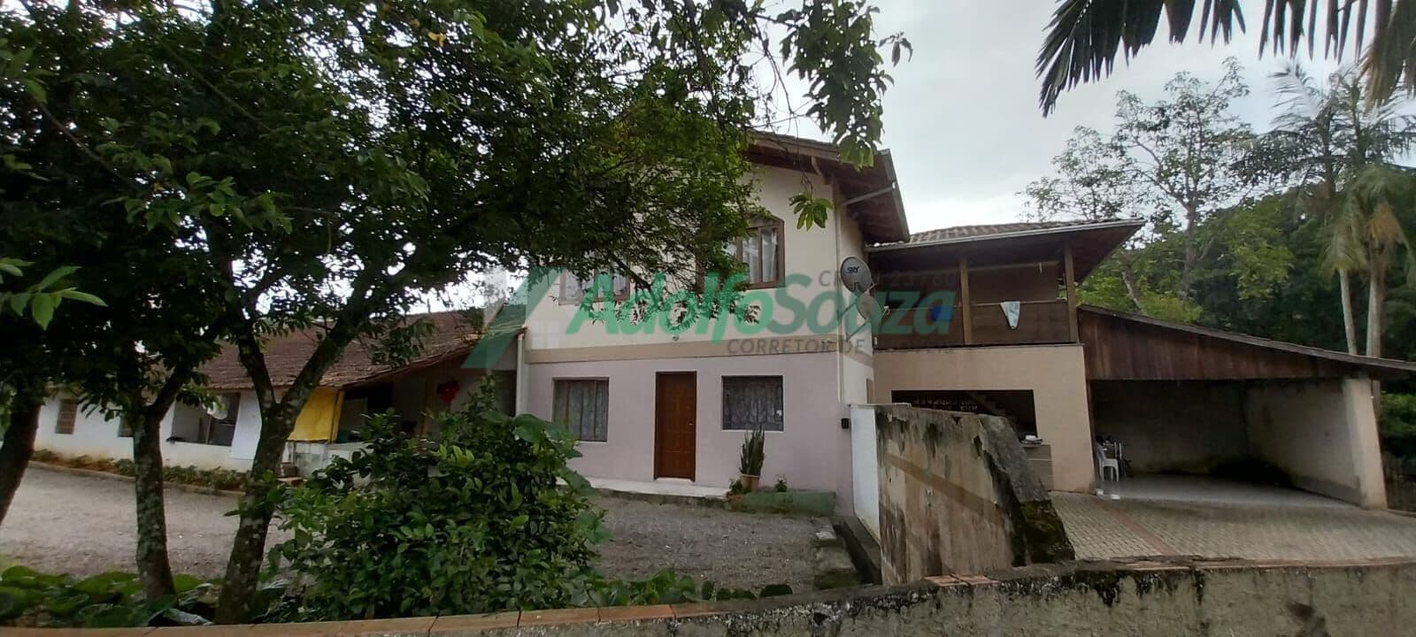 TERRENO URBANO COM ÁREA CONSTRUÍDA LOCALIZADO PRÓXIMO A BR 470