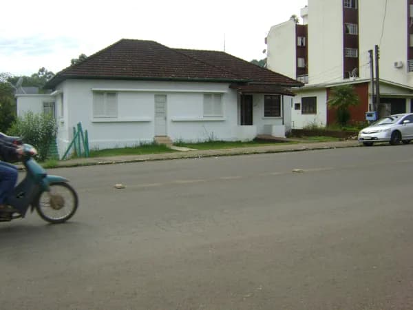 Lote/Terreno em Encantado - Centro